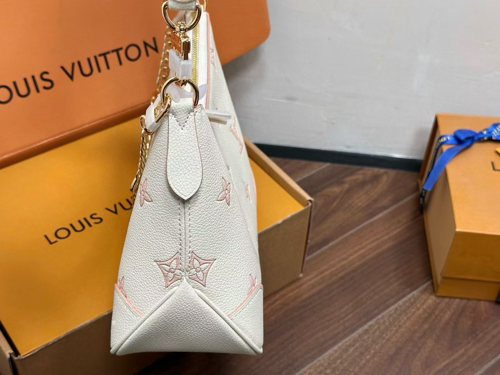 LVホーンチェーンバッグ【 50％割引+送料無料】