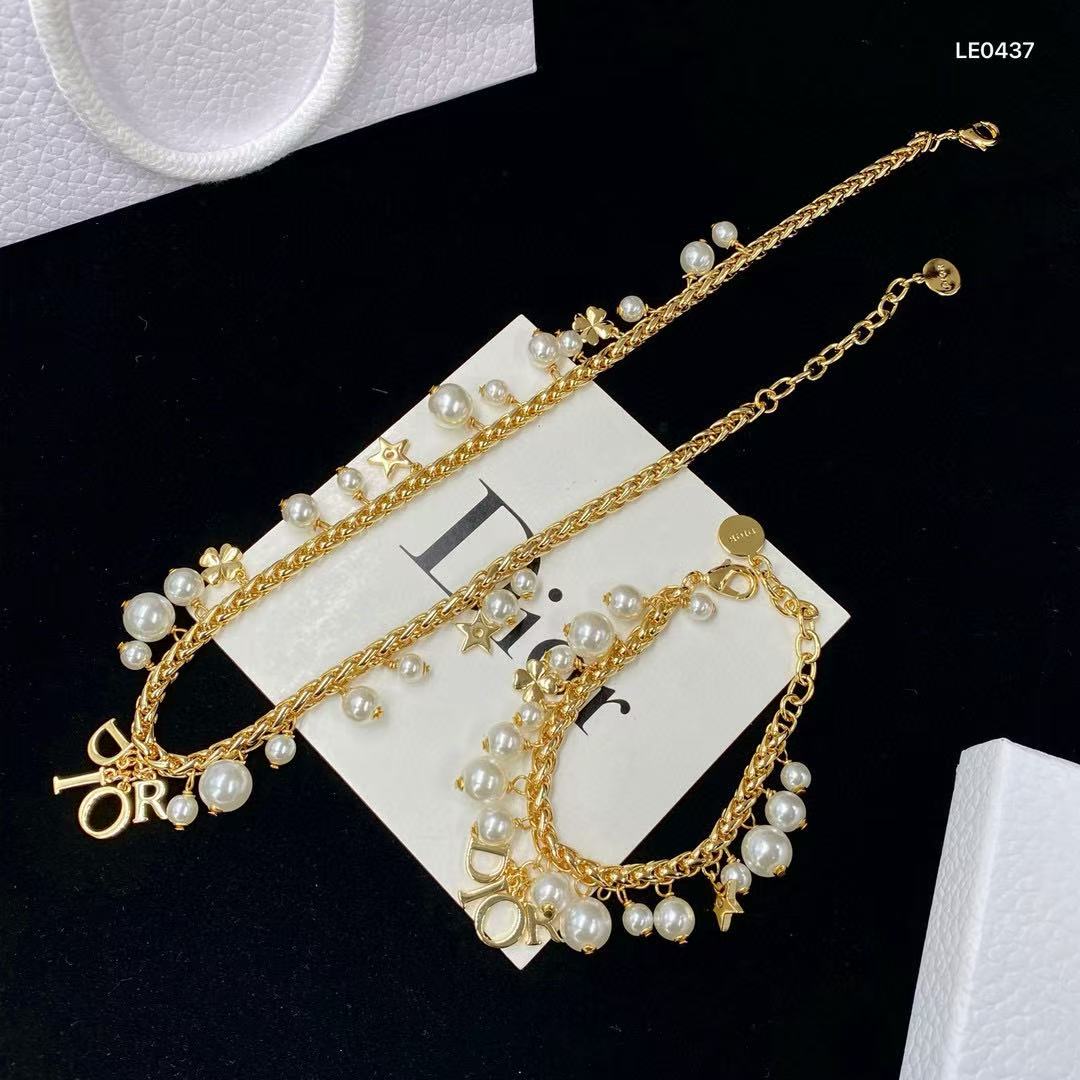 DI0R パールブレスレット + ネックレス 2点セット【 50％割引+送料無料】