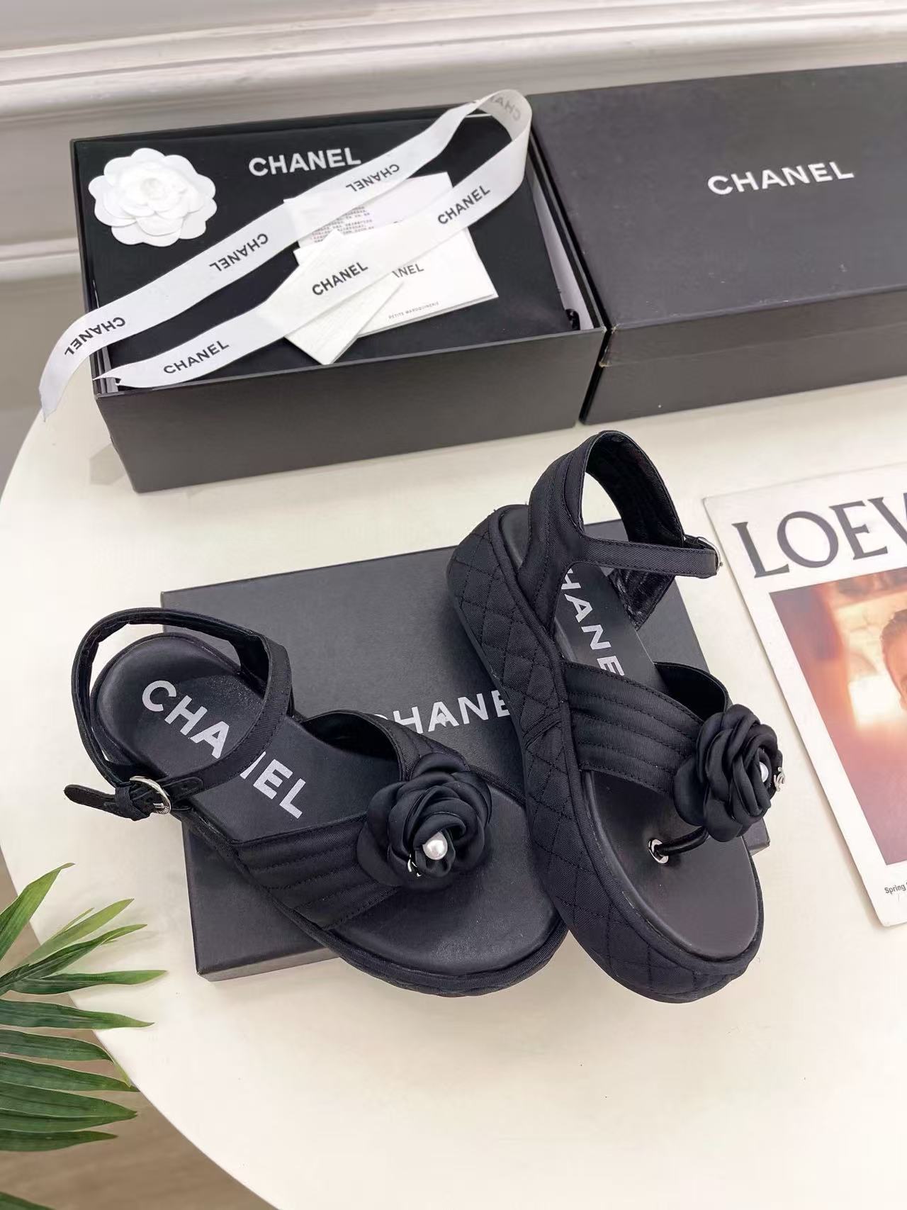 CHANE1 高品質カメリアプラットフォームサンダル【50％割引+送料無料】