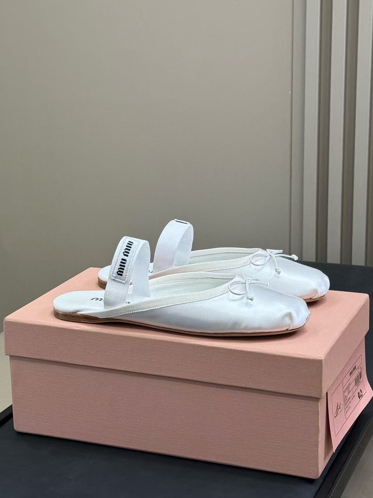 M1UM1U 高品質バレエシューズ ハーフスリッパ【50％割引+送料無料】