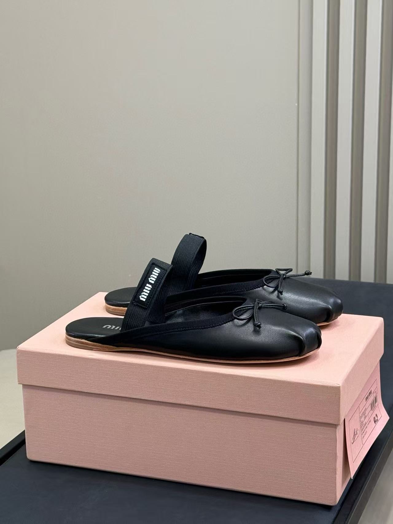 M1UM1U 高品質バレエシューズ ハーフスリッパ【50％割引+送料無料】