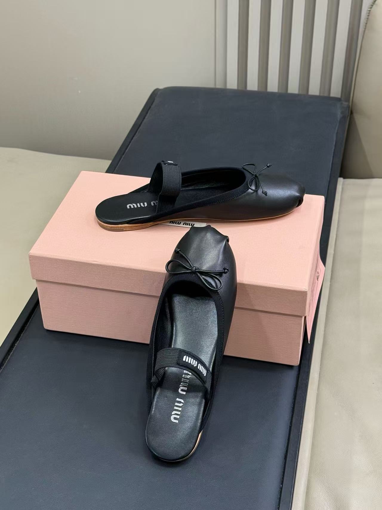 M1UM1U 高品質バレエシューズ ハーフスリッパ【50％割引+送料無料】