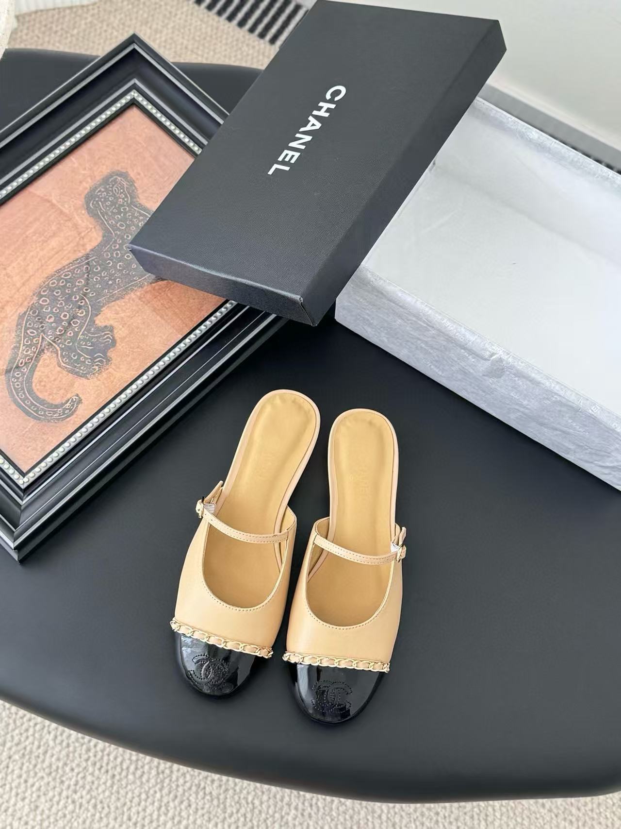 CHANE1 高品質チェーンスリッパ【50％割引+送料無料】