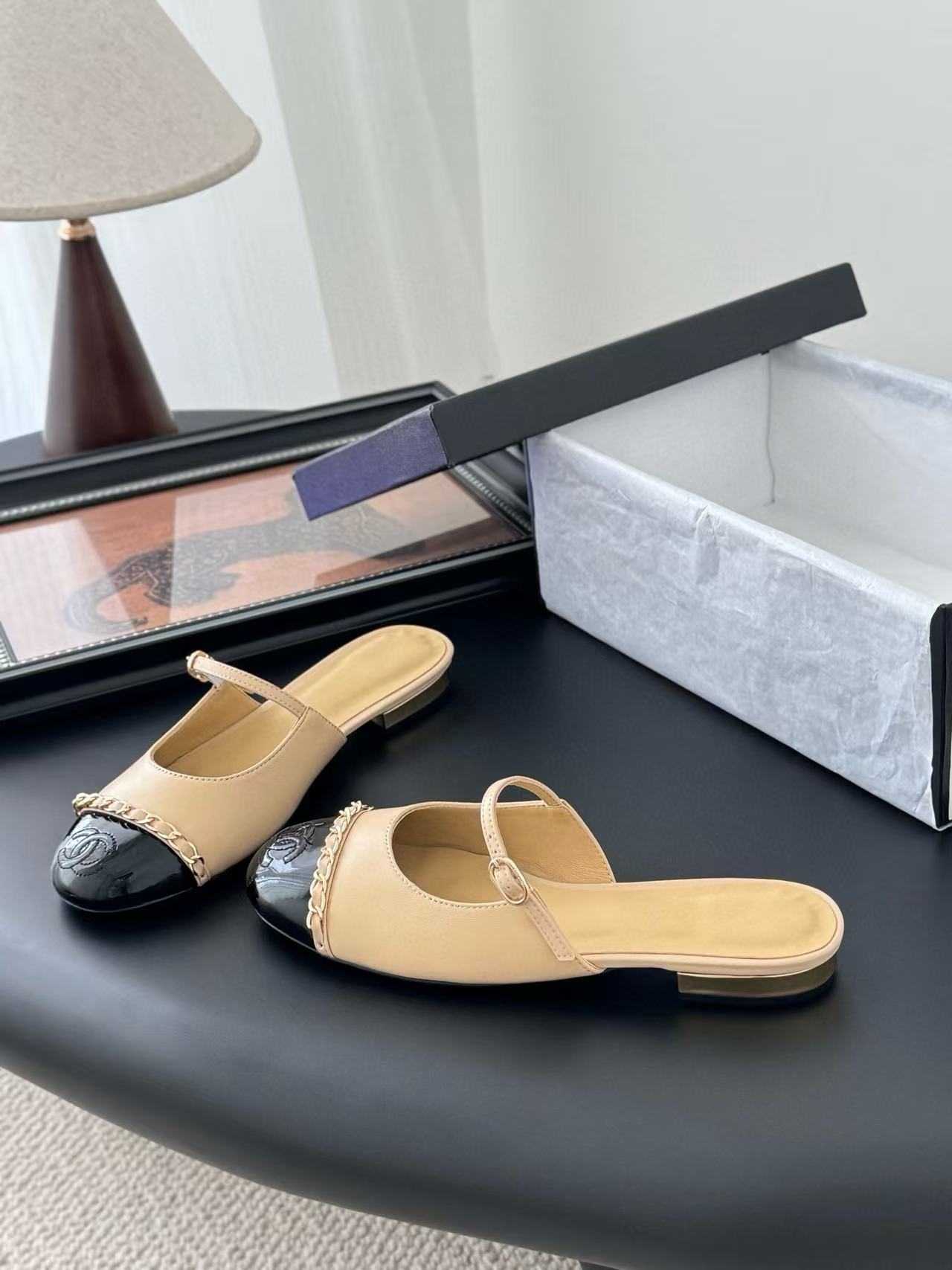 CHANE1 高品質チェーンスリッパ【50％割引+送料無料】