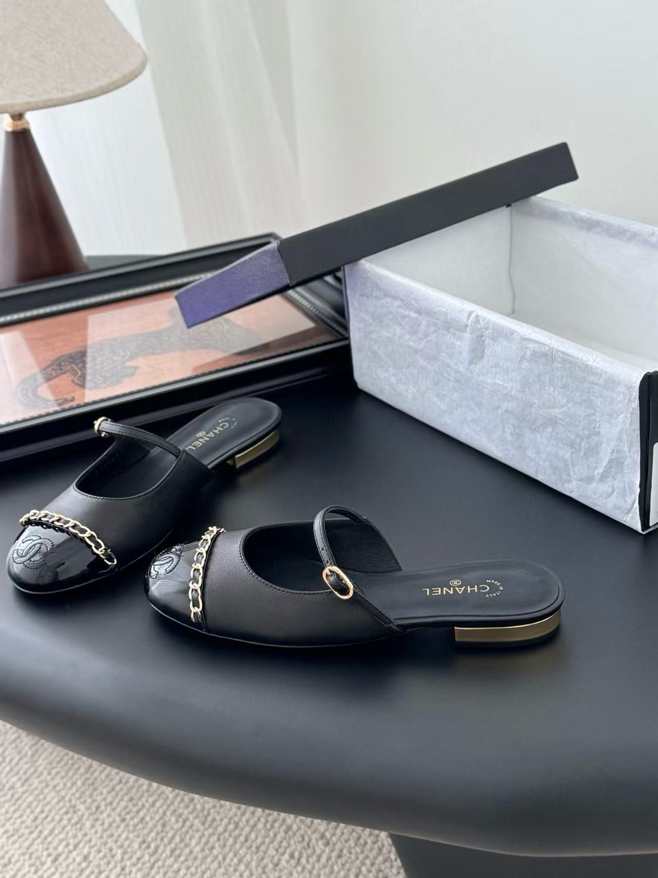 CHANE1 高品質チェーンスリッパ【50％割引+送料無料】