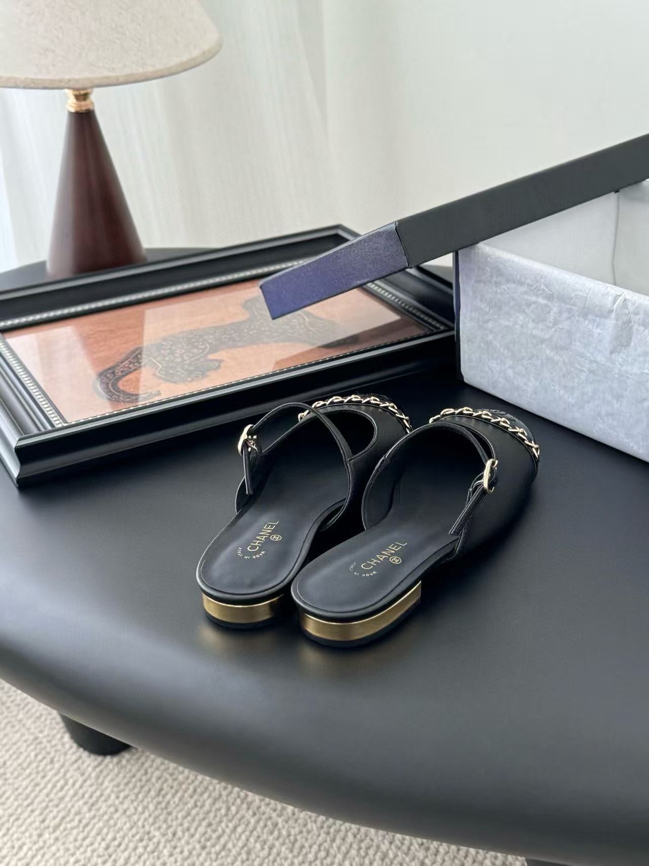 CHANE1 高品質チェーンスリッパ【50％割引+送料無料】