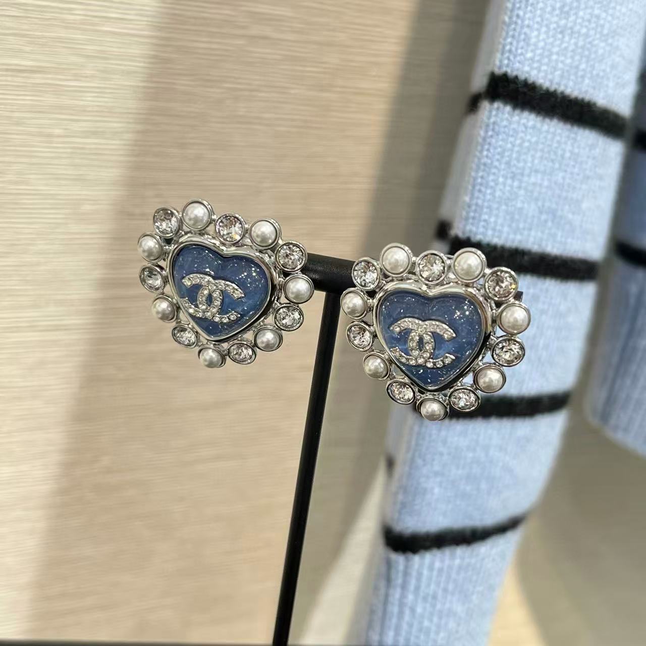 CHANE1 ハートブルーパールイヤリング【 50％割引+送料無料】