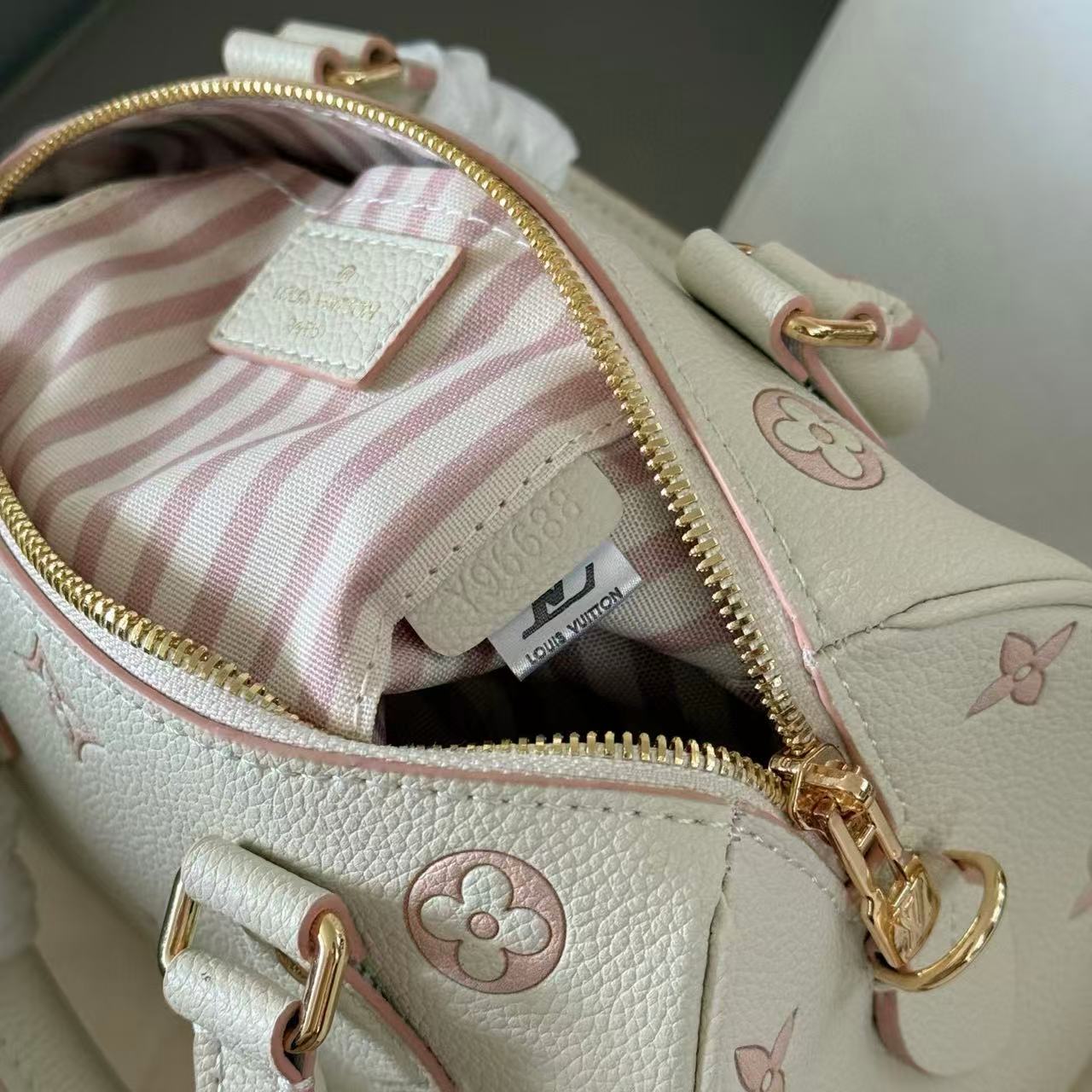 LV Speedy20ハンドバッグ【 50％割引+送料無料】