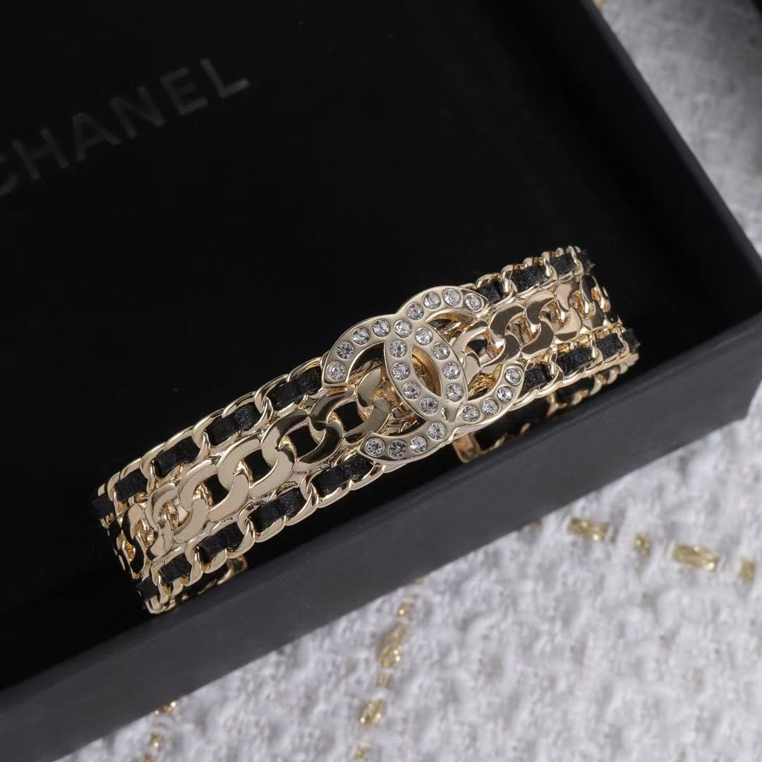 CHANE1 ダブルCレザーブレスレット【 50％割引+送料無料】