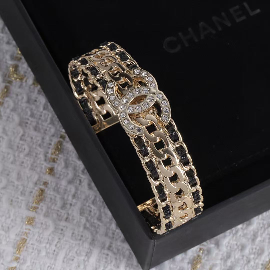 CHANE1 ダブルCレザーブレスレット【 50％割引+送料無料】