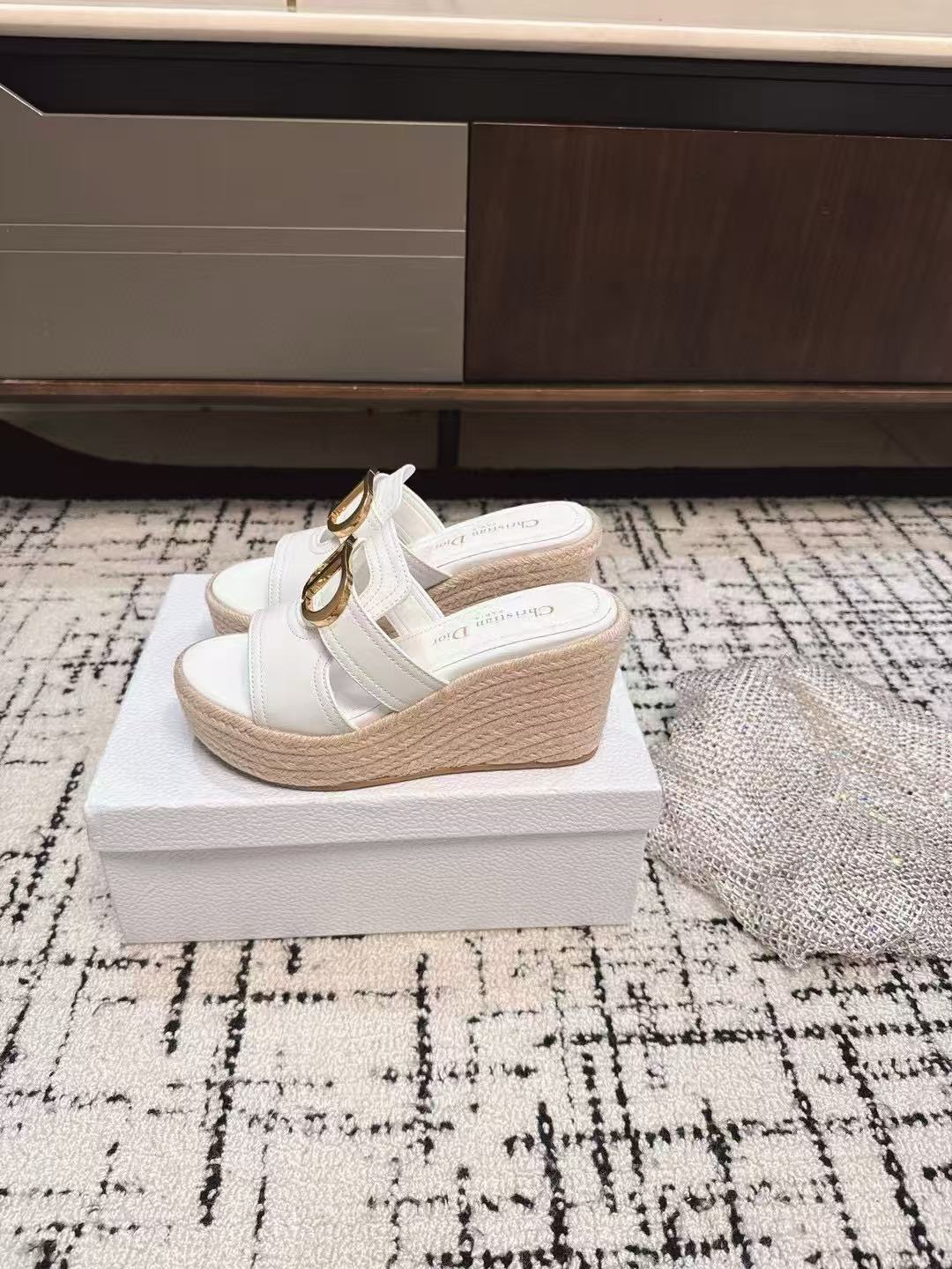 DI0R 高品質牛革編み厚底シューズ【50％割引+送料無料】