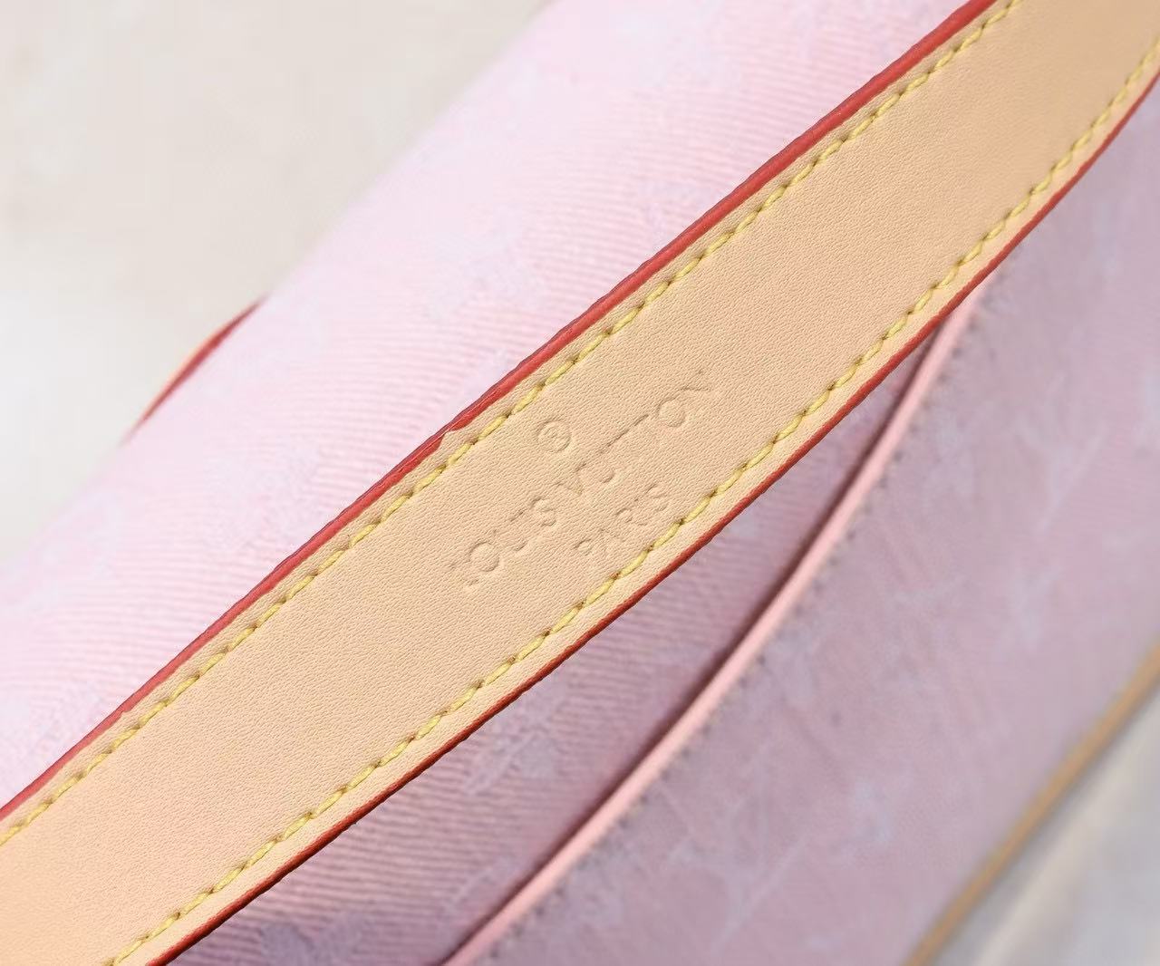 LVピンクのバゲットショルダーバッグ【 50％割引+送料無料】