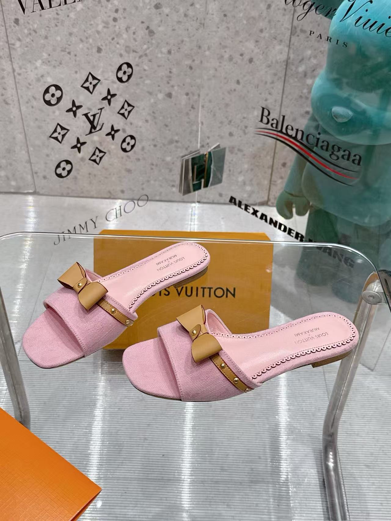 LVの高品質ボウフラットシューズ【50％割引+送料無料】