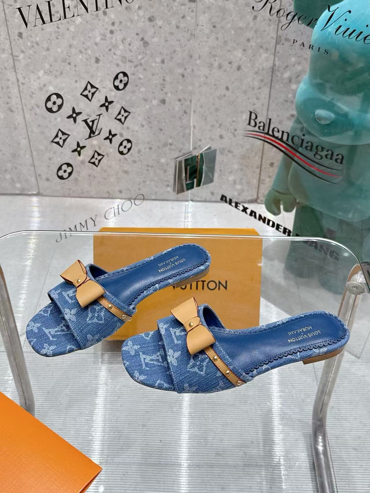 LVの高品質ボウフラットシューズ【50％割引+送料無料】