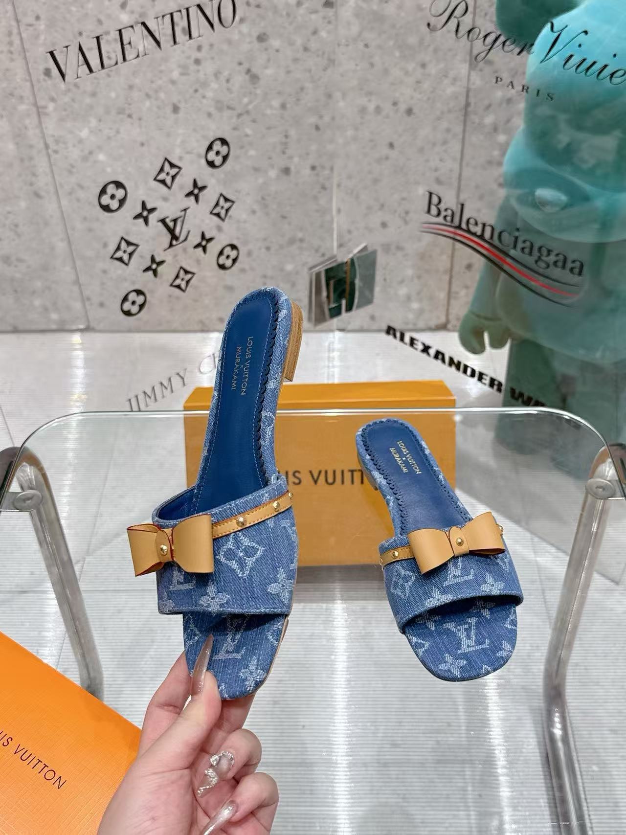 LVの高品質ボウフラットシューズ【50％割引+送料無料】