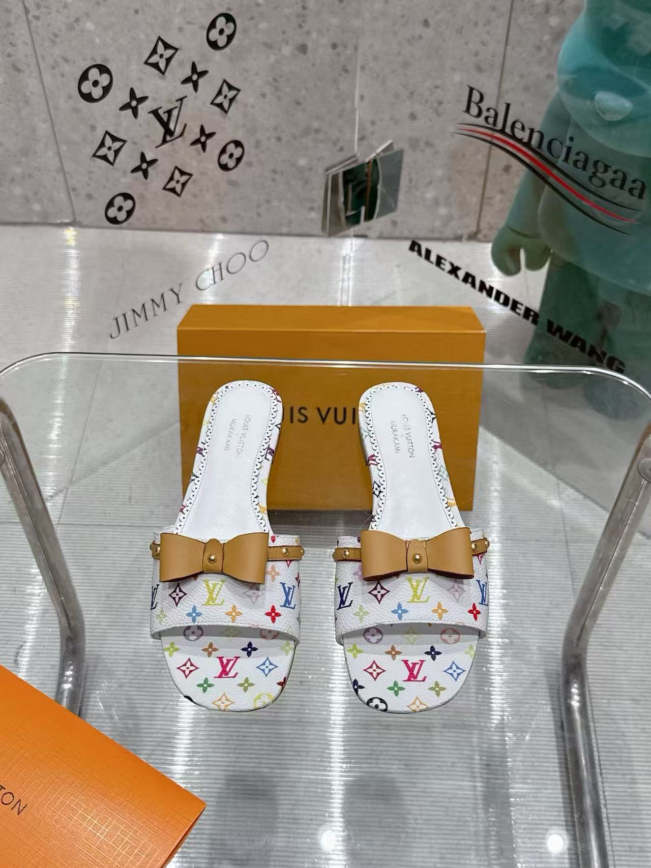 LVの高品質ボウフラットシューズ【50％割引+送料無料】