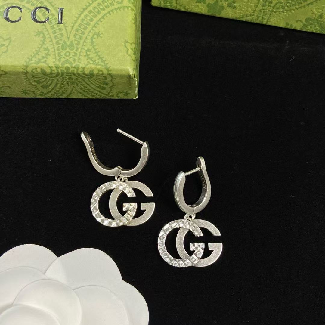 GUCC1の新作イヤリング【 50％割引+送料無料】