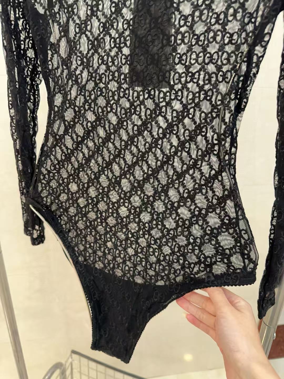 GUCC1 シースルー長袖水着【 50％割引+送料無料】