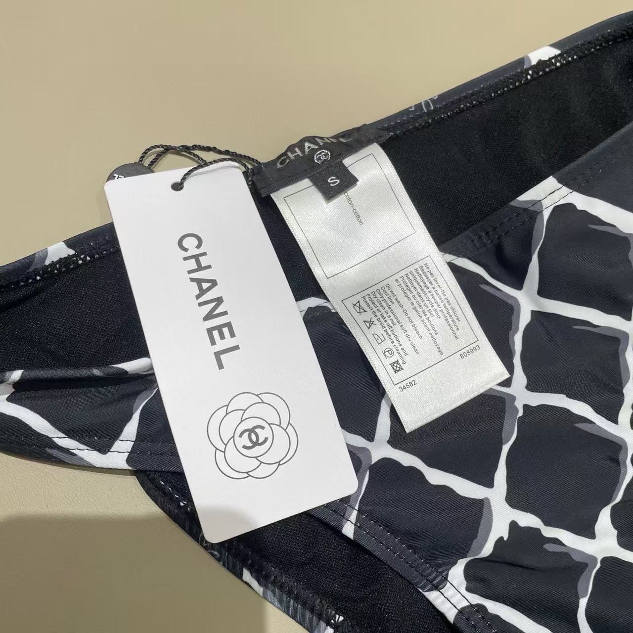 CHANE1 ラティスツーピースビキニ【 50％割引+送料無料】