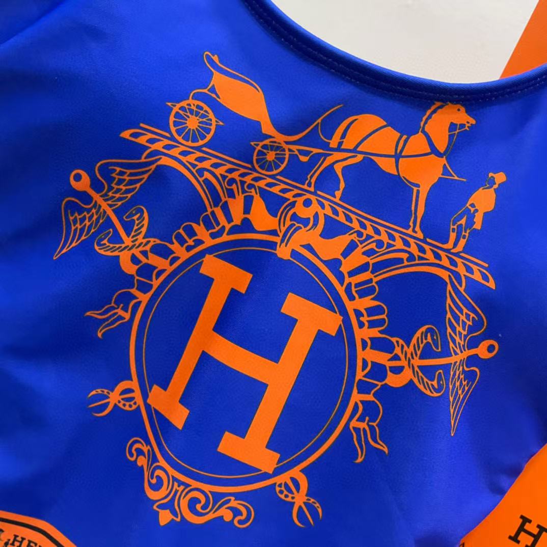 HEREM5 レタリングワンピース水着【 50％割引+送料無料】