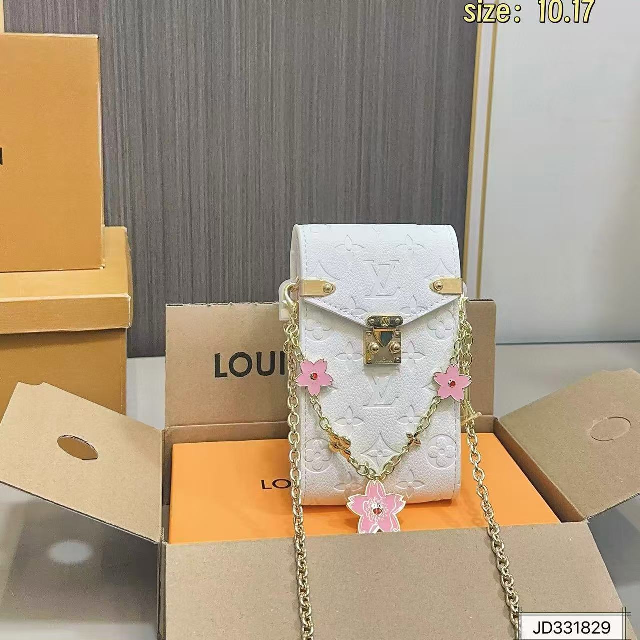 LVチェーン携帯電話バッグ【 50％割引+送料無料】