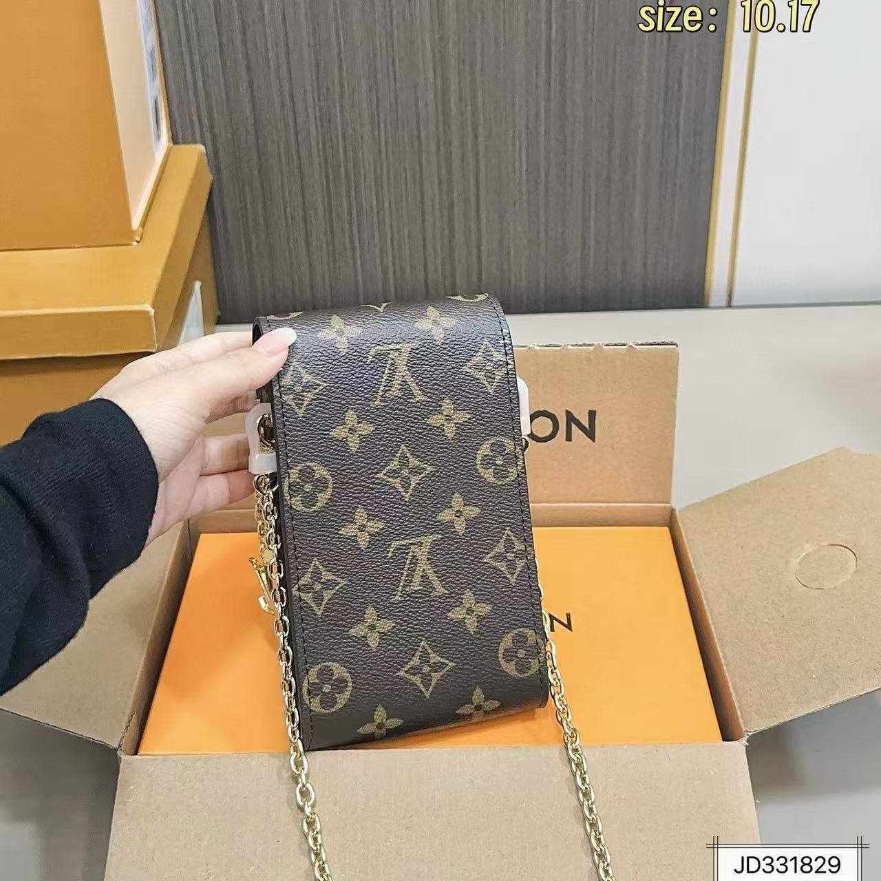 LVチェーン携帯電話バッグ【 50％割引+送料無料】