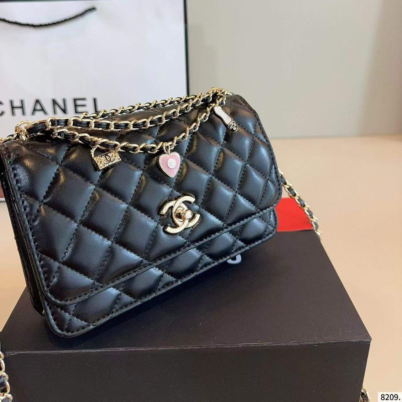 CHANE1 ハートチェーンバッグ【 50％割引+送料無料】