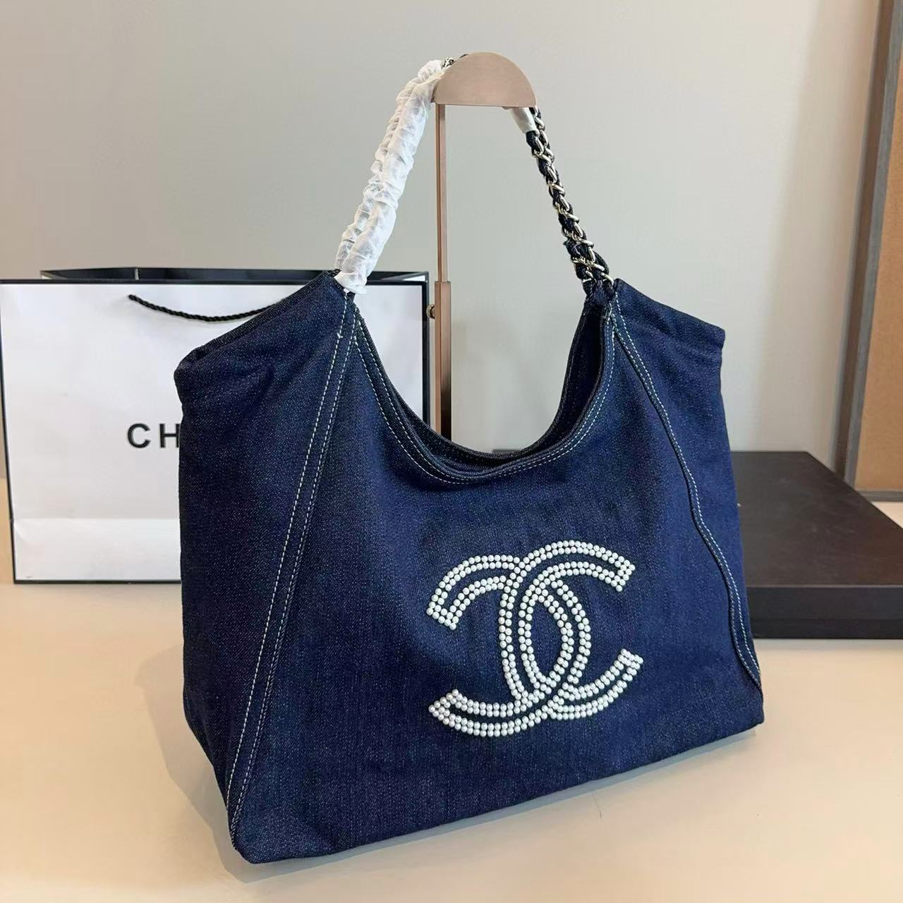 CHANE1 ダブルCパールデニムショッピングバッグ【 50％割引+送料無料】