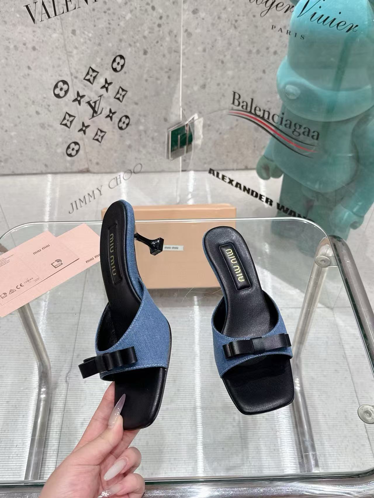 M1UM1U 高品質 蝶結び ハイヒール【50％割引+送料無料】