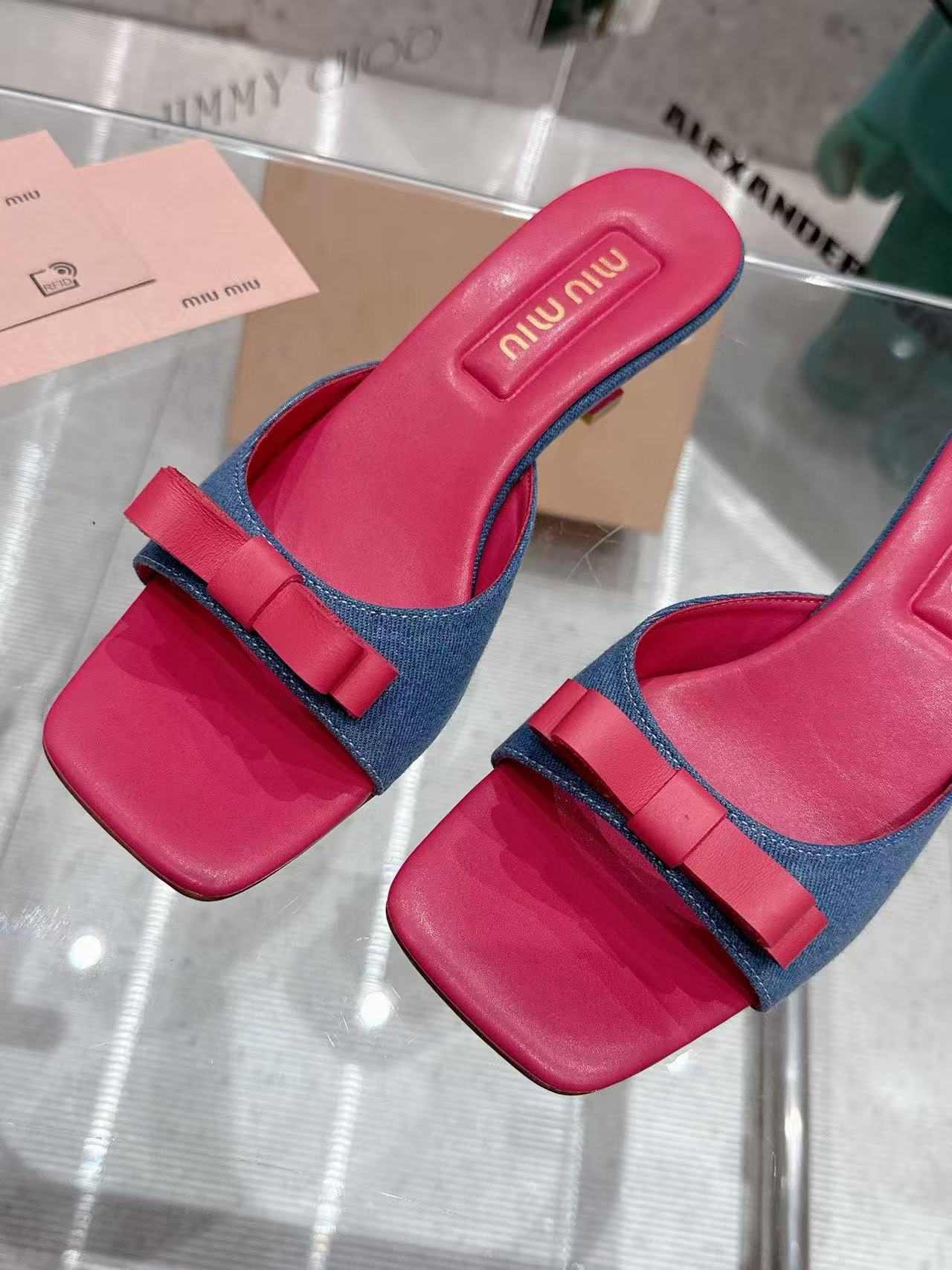 M1UM1U 高品質 蝶結び ハイヒール【50％割引+送料無料】