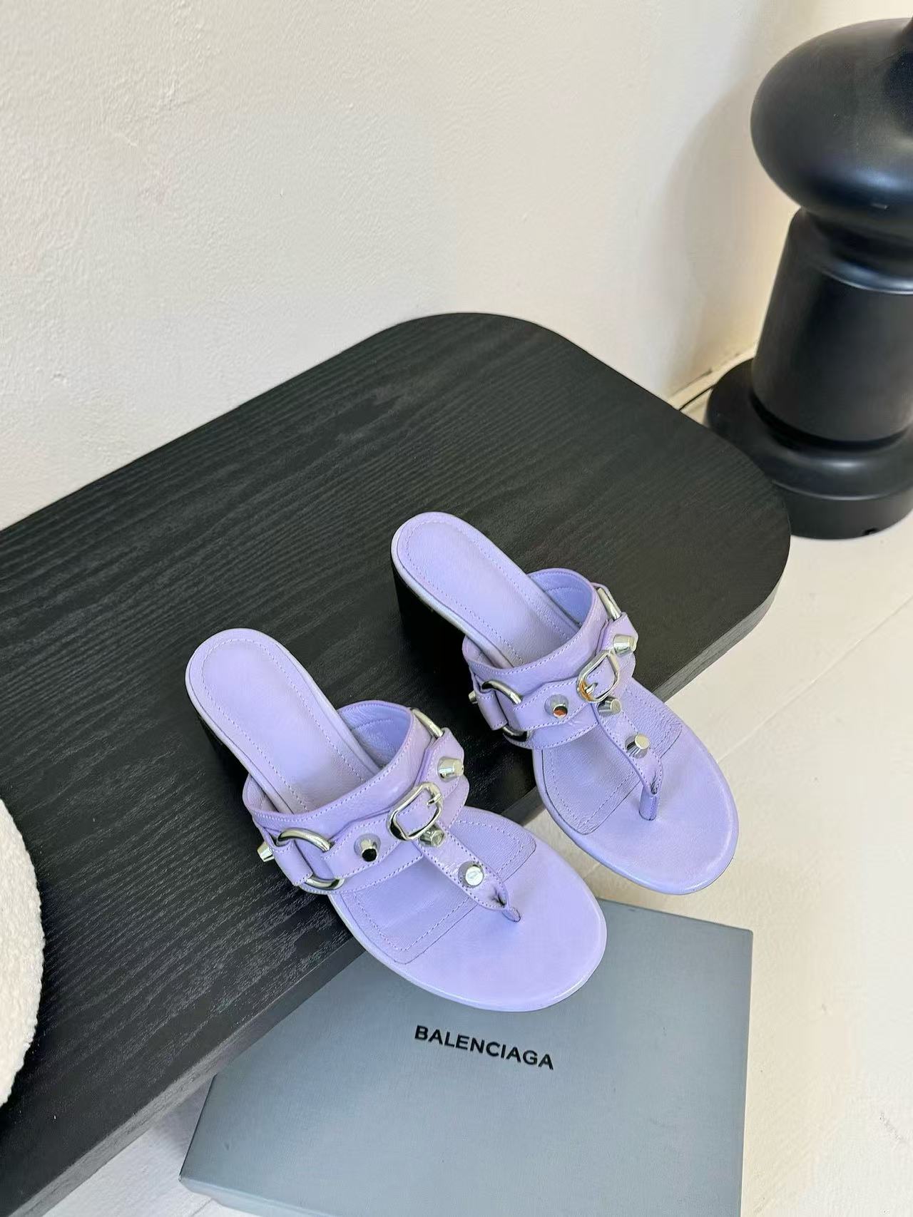 BALENC1AGの高品質ポインテッドハイヒールサンダル【50％割引+送料無料】