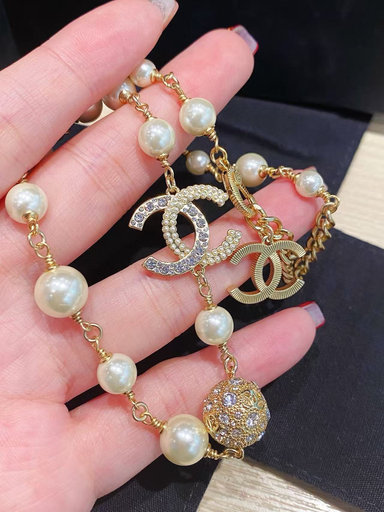 CHANE1 ダブルC ゴールドボールパール セーターネックレス【 50％割引+送料無料】