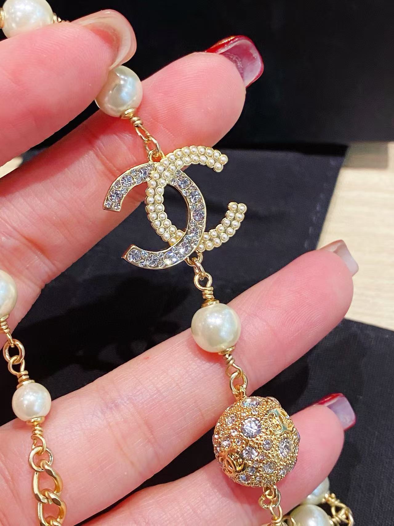 CHANE1 ダブルC ゴールドボールパール セーターネックレス【 50％割引+送料無料】