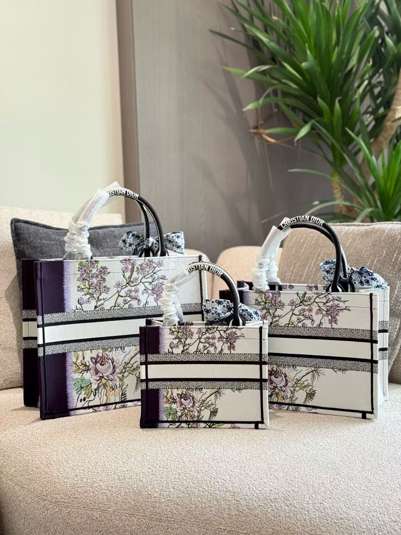 DI0Rプリントトートバッグ【 50％割引+送料無料】