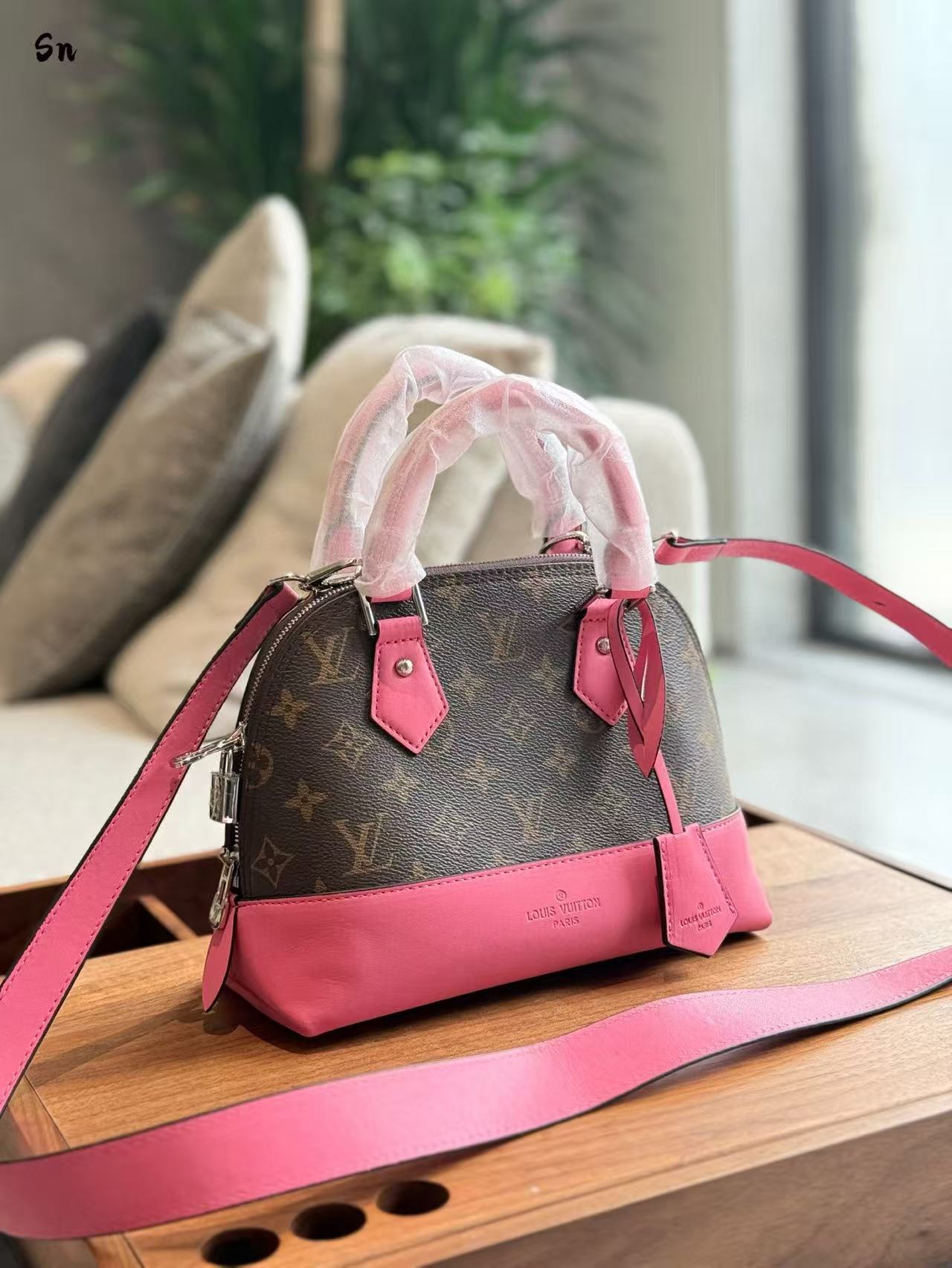 LVシェルバッグ【 50％割引+送料無料】