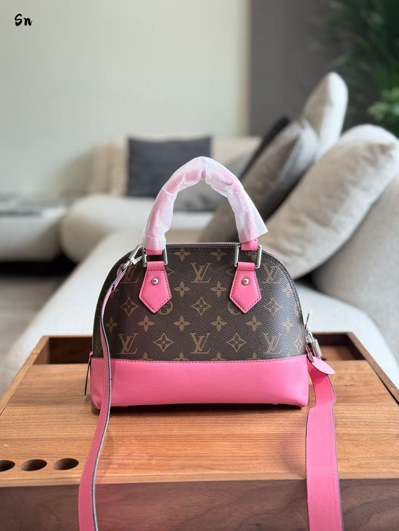 LVシェルバッグ【 50％割引+送料無料】