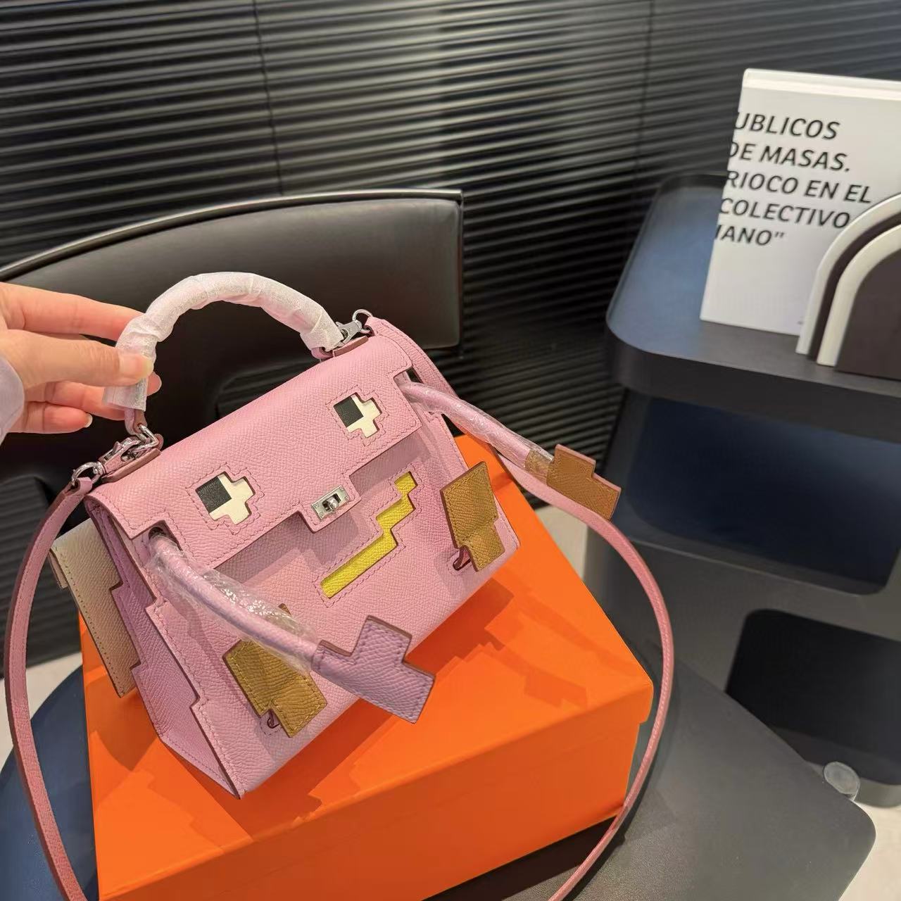 HERME5 kelly doll picto高品質の牛革ハンドバッグ【 50％割引+送料無料】