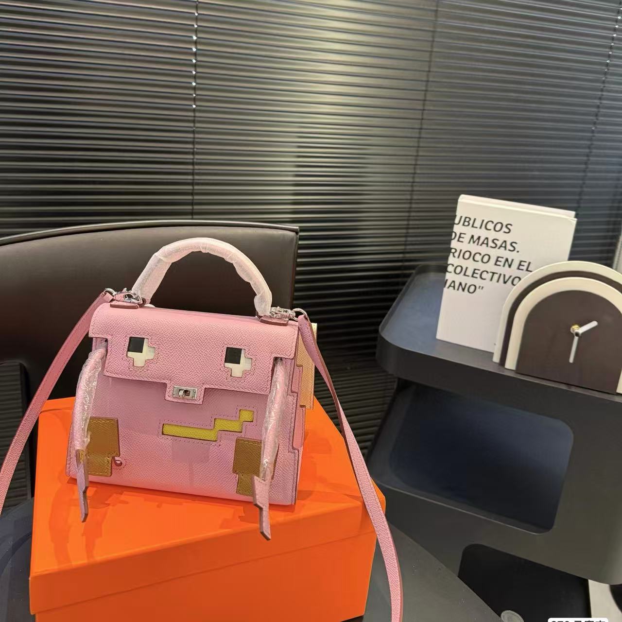 HERME5 kelly doll picto高品質の牛革ハンドバッグ【 50％割引+送料無料】