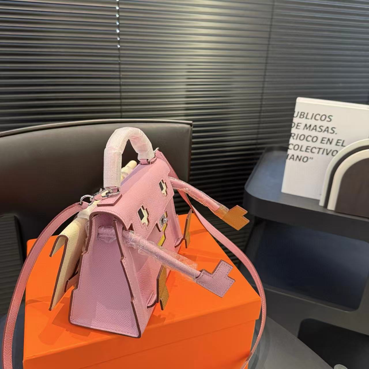 HERME5 kelly doll picto高品質の牛革ハンドバッグ【 50％割引+送料無料】