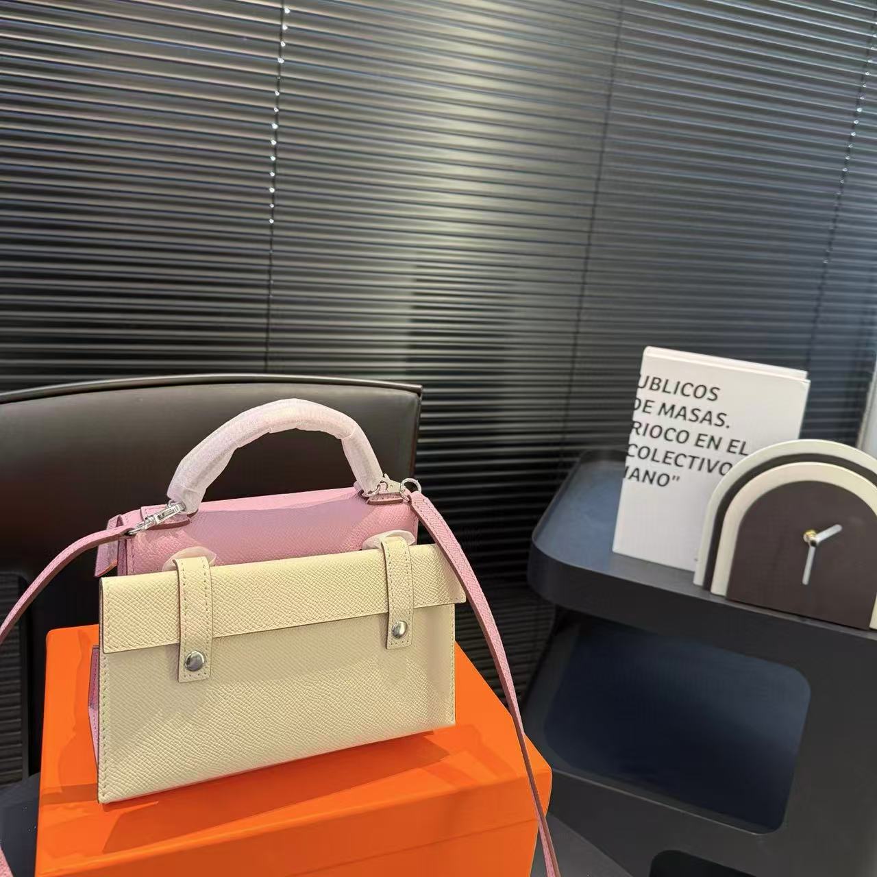 HERME5 kelly doll picto高品質の牛革ハンドバッグ【 50％割引+送料無料】