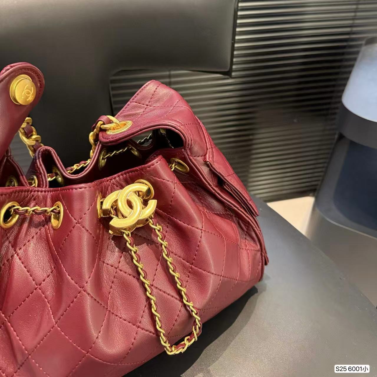 CHANE1 チェーン アンダーアームバッグ【 50％割引+送料無料】