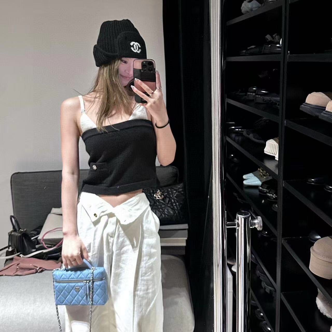 CHANE1 デニムチェーンバッグ【 50％割引+送料無料】