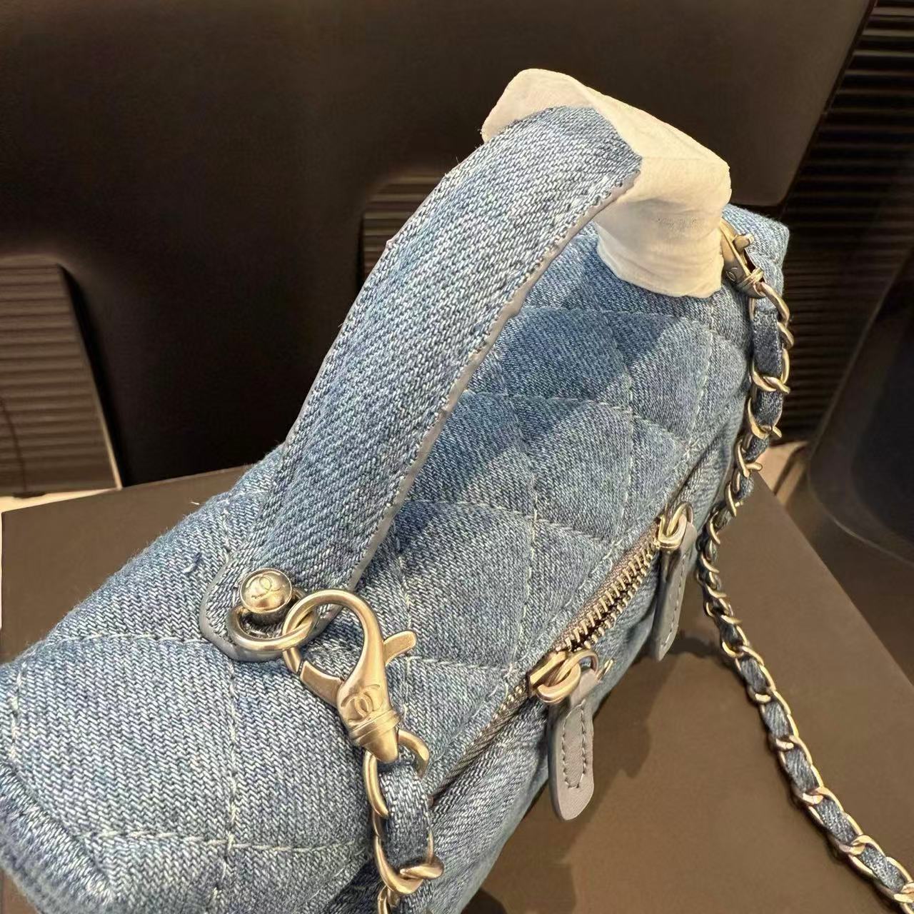 CHANE1 デニムチェーンバッグ【 50％割引+送料無料】