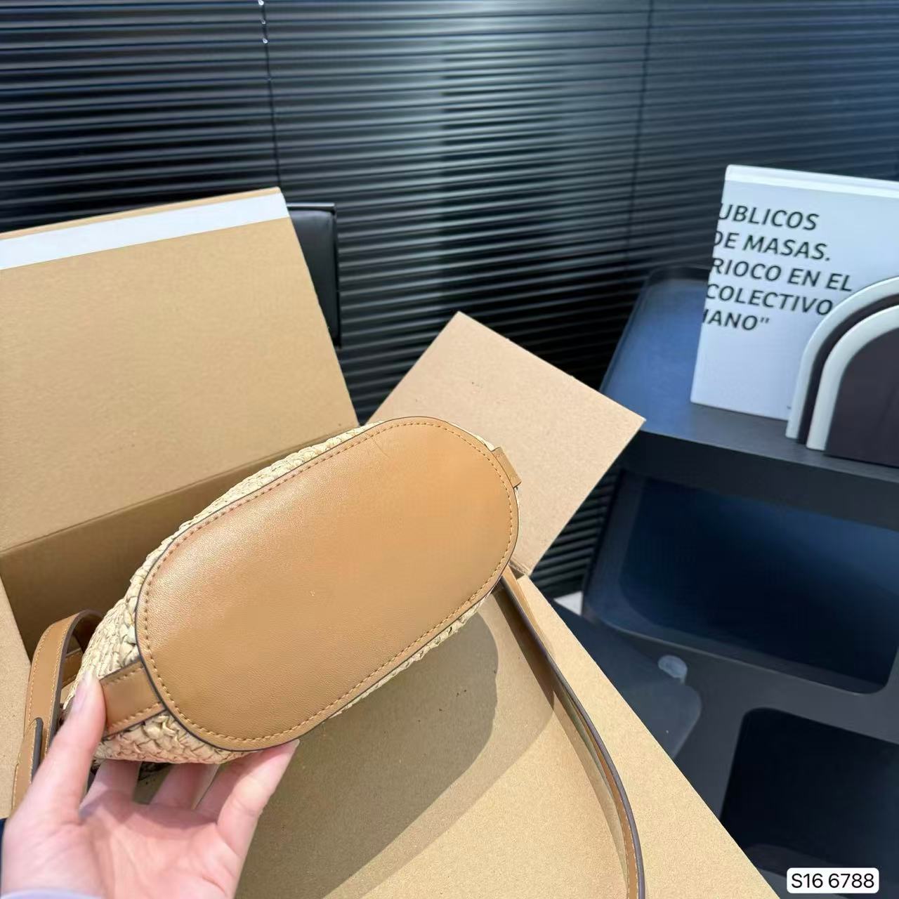 PR4DA 織りバケットバッグ【 50％割引+送料無料】