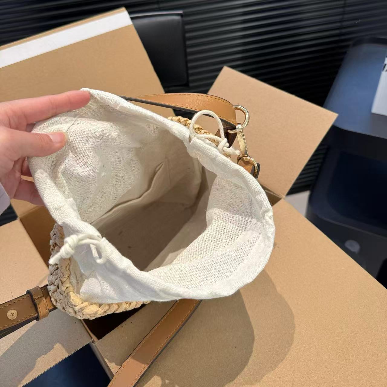 PR4DA 織りバケットバッグ【 50％割引+送料無料】