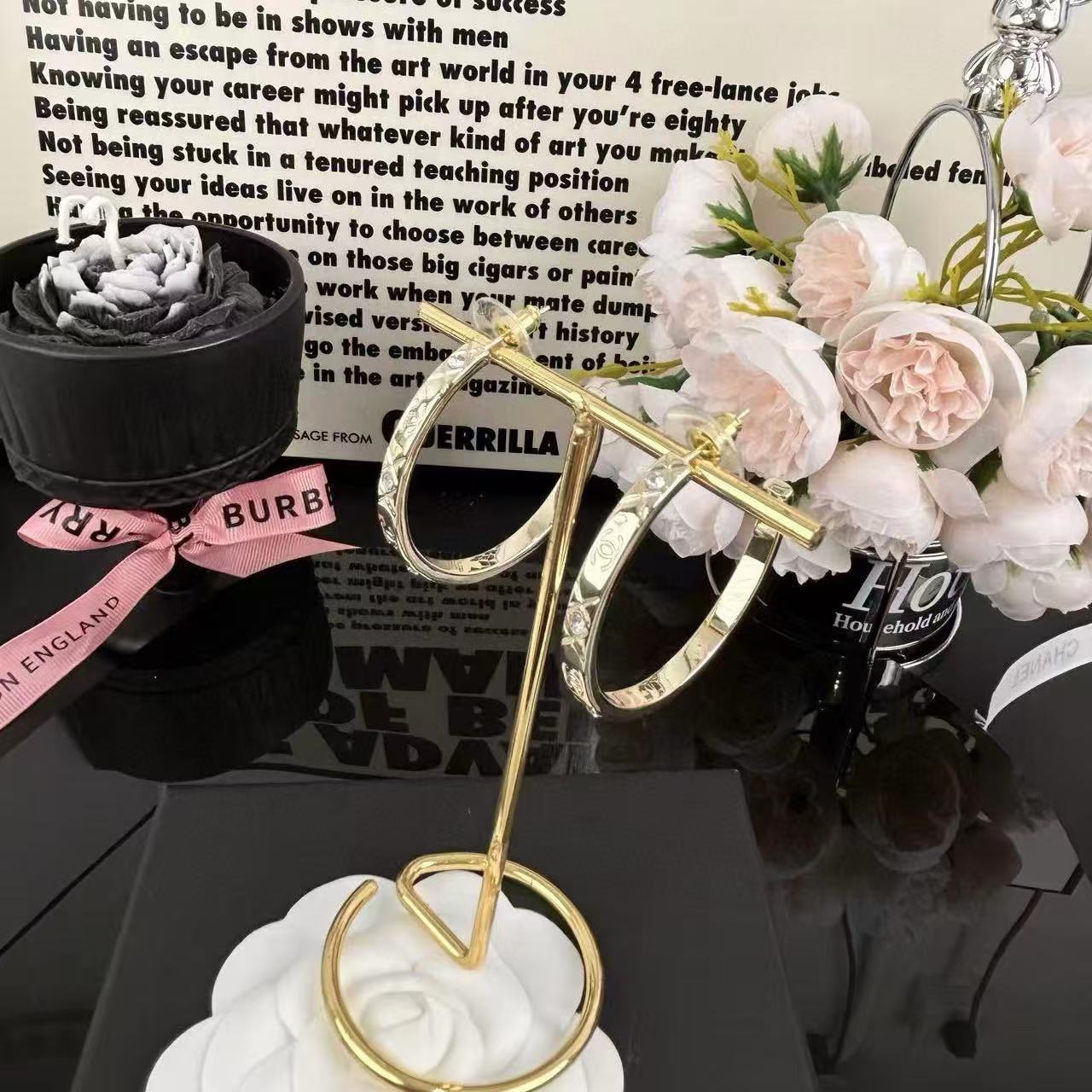 CHANE1 ダブルCイヤリング【50％割引+送料無料】