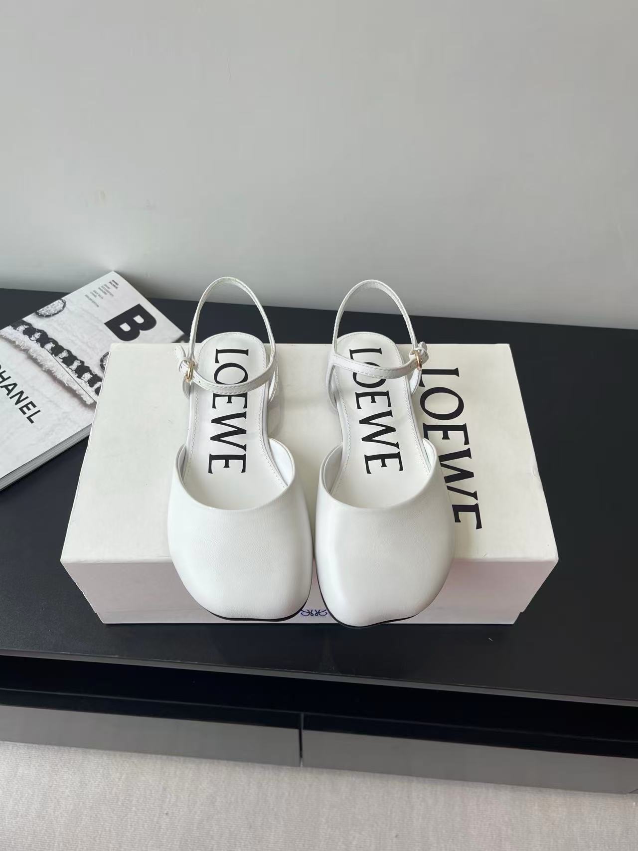 L0WEW 高品質レザーフラットシューズ【50％割引+送料無料】