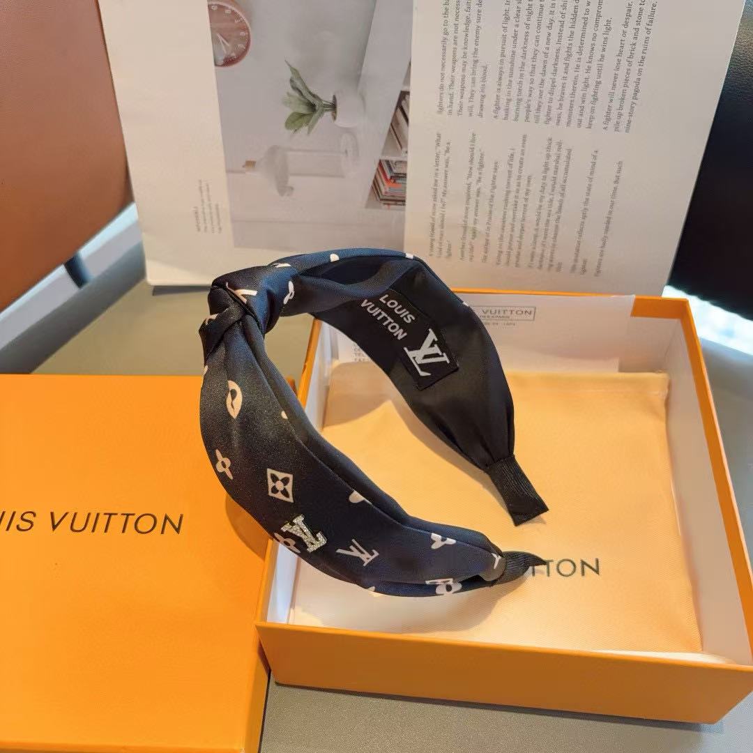 LV四つ葉のクローバーヘッドバンド【 50％割引+送料無料】