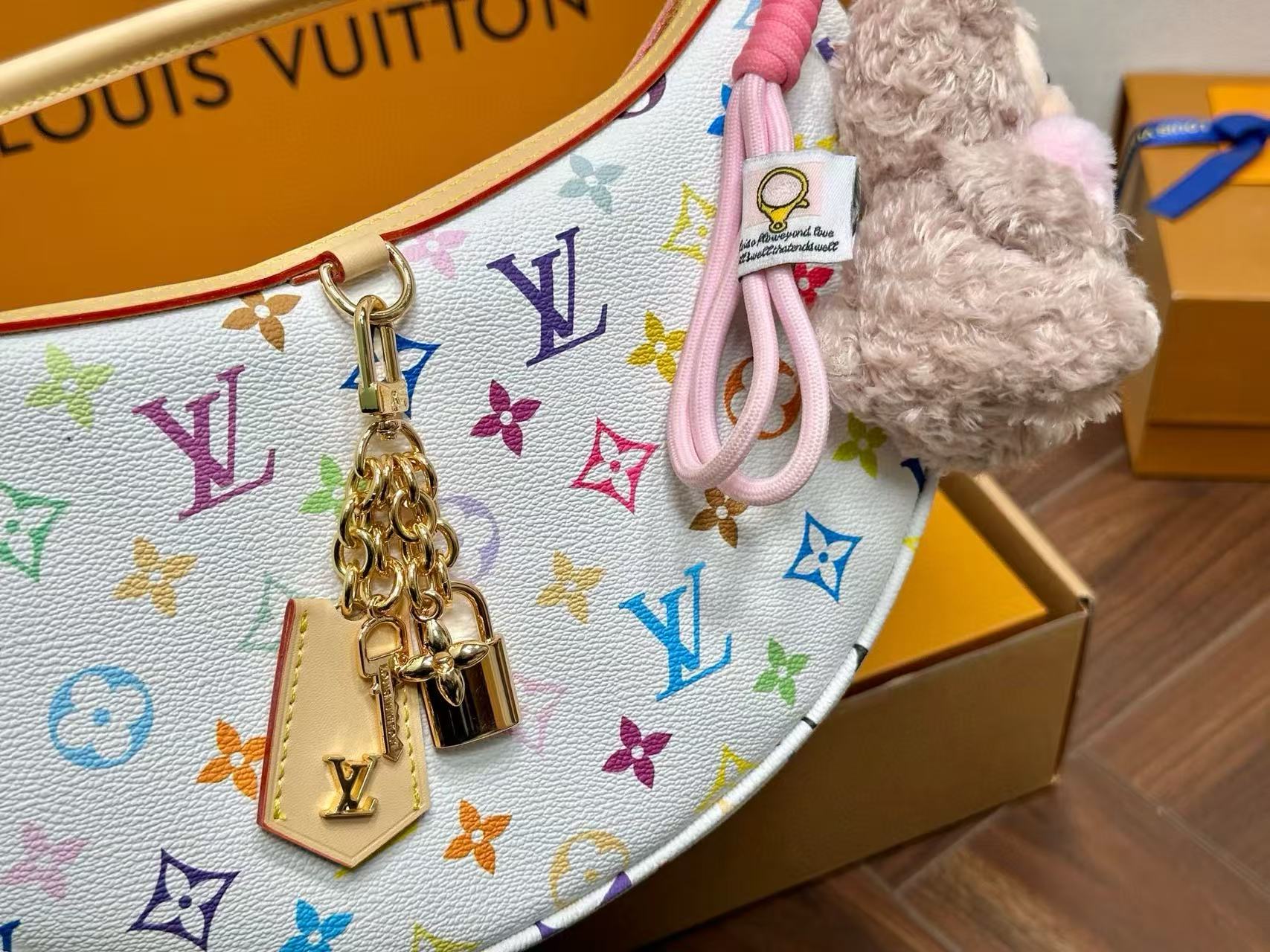 LVプリントのムーンバッグ【 50％割引+送料無料】