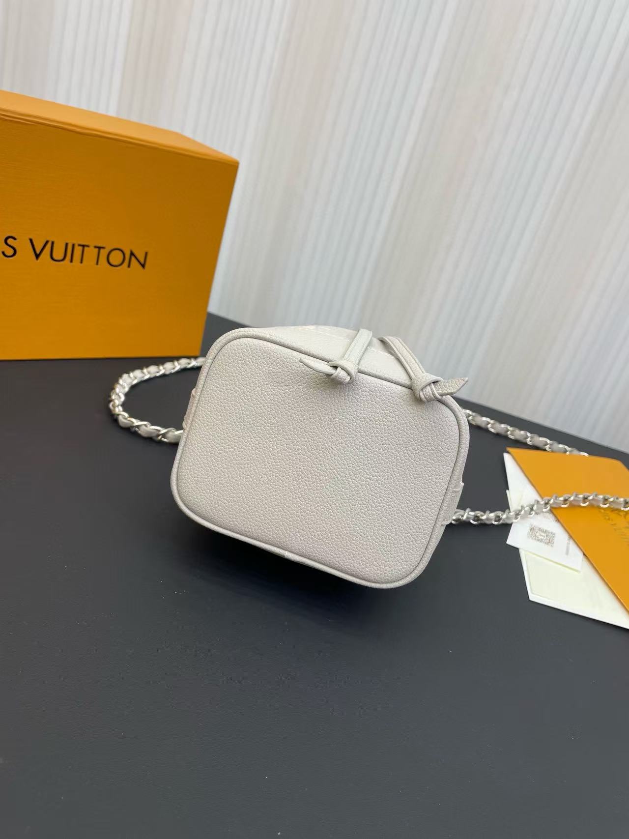 LVチェーンバケットバッグ【 50％割引+送料無料】